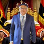 O DITADOR ABENÇOADO: ANGOLA PRECISA DE LIBERDADE E DE JUSTIÇA SOCIAL – RAÚL DINIZ